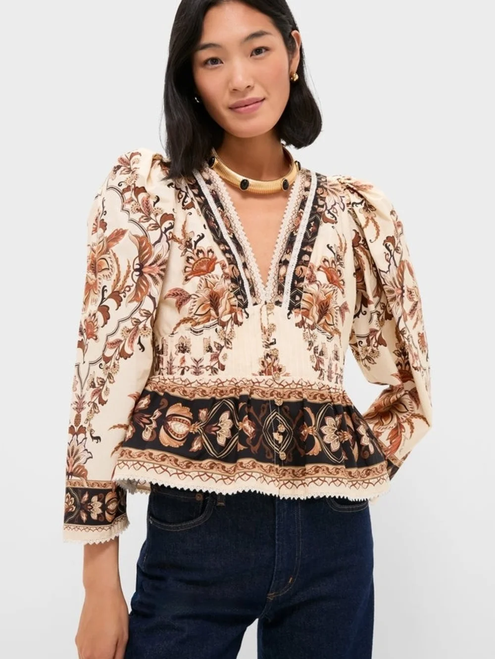 FARM Rio Majestic Garden Lace Puff Sleeve Blouse.